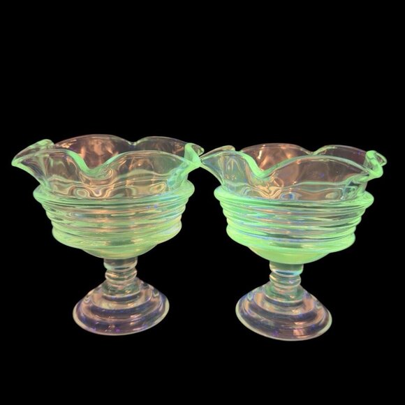 PartyLite Sundae Pillar Candle Holder Votive Cups Clear Manganese 365nm UV Set 2 - Picture 1 of 16